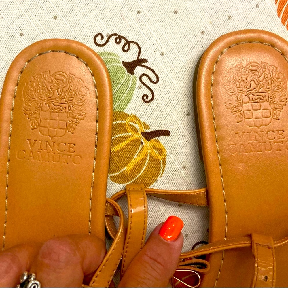 Vince Camuto Sandals NWOT - Picture 4 of 9